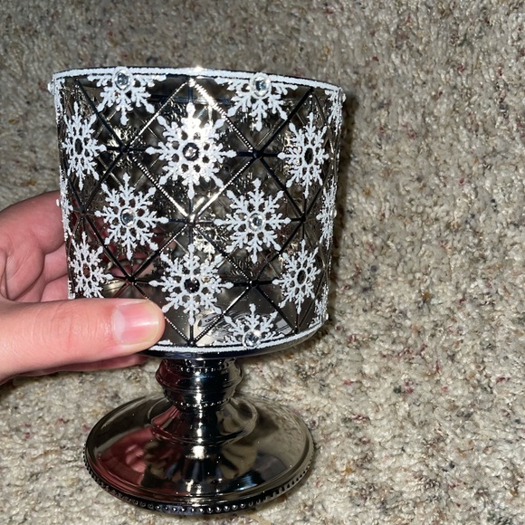 BBW geo snow ❄️ flake candle holder - Picture 2 of 13